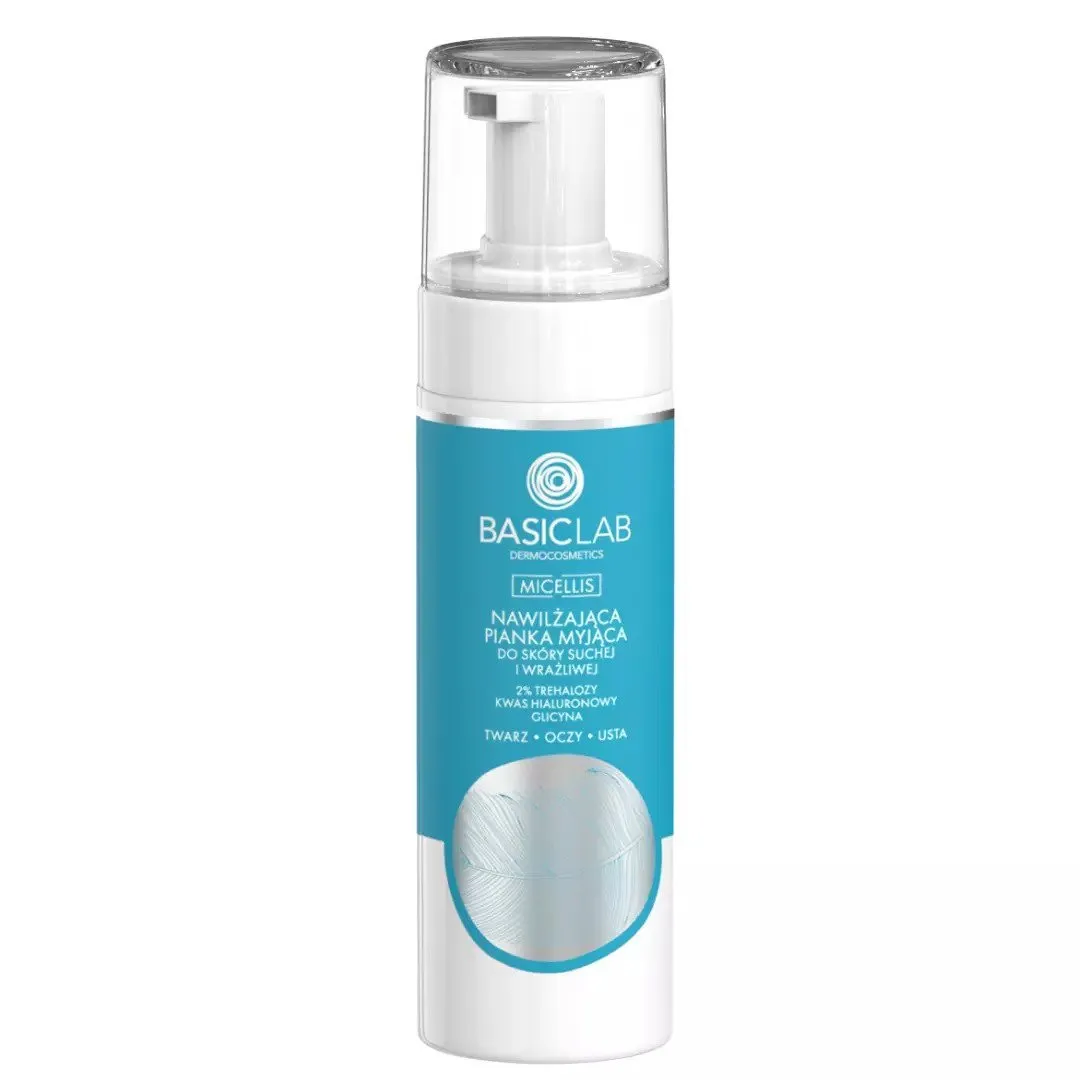 BasicLab Moisturizing Cleansing Foam for dry and sensitive skin 150ml