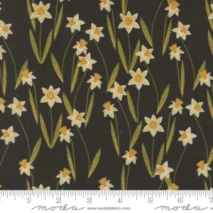 Bee Garden by Moda Fabrics DARLING DAFFODILS/BLACK M