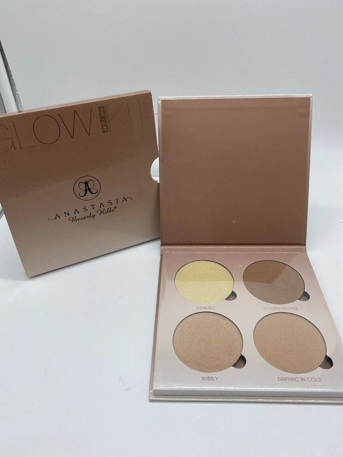 BNIB Anastasia ABH That Glow Highlighter Palette Limited Edition w/receipt