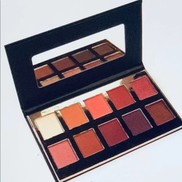 Brand New Crown Pro Eyeshadow Palette