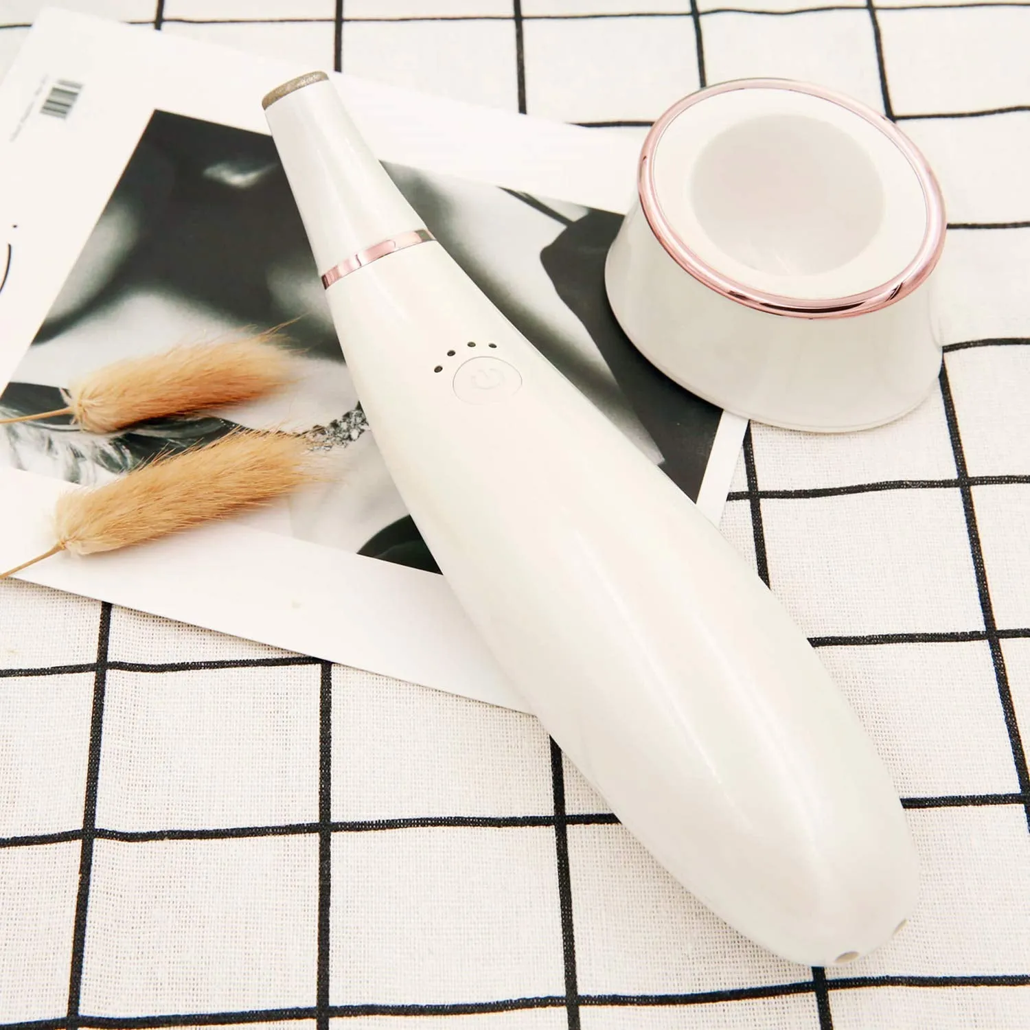 Diamond Microdermabrasion Machine Home Handheld Microderm Rechargeable Device 4 Modes Blackhead Remover Vacuum Suction Tool Skin Care Home Use Salon Result Kit Valentine'S Day Gift for Women
