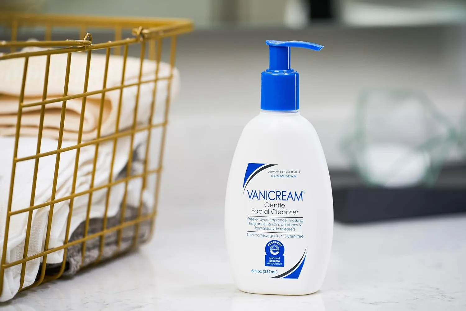 Gentle Facial Cleanser with Pump Dispenser - 8 Fl Oz - Formulated without Common Irritants for Those with Sensitive Skin