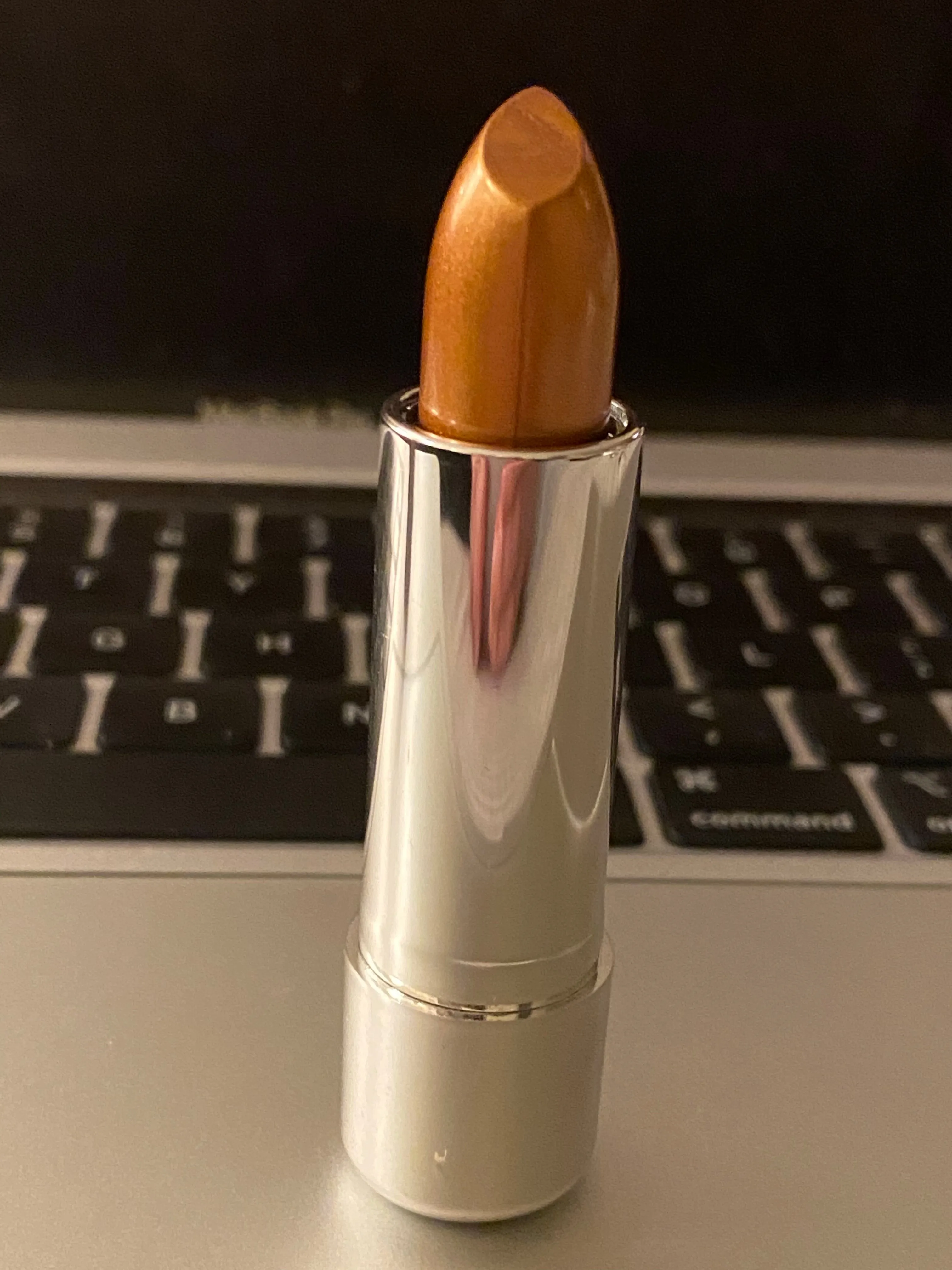 Gold Metallic Lipstick