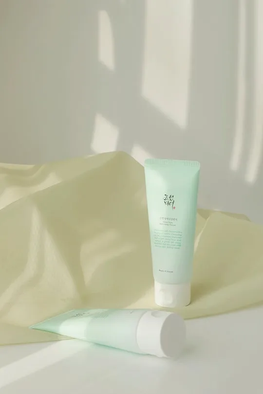 Green Plum Refreshing Cleanser 100ml