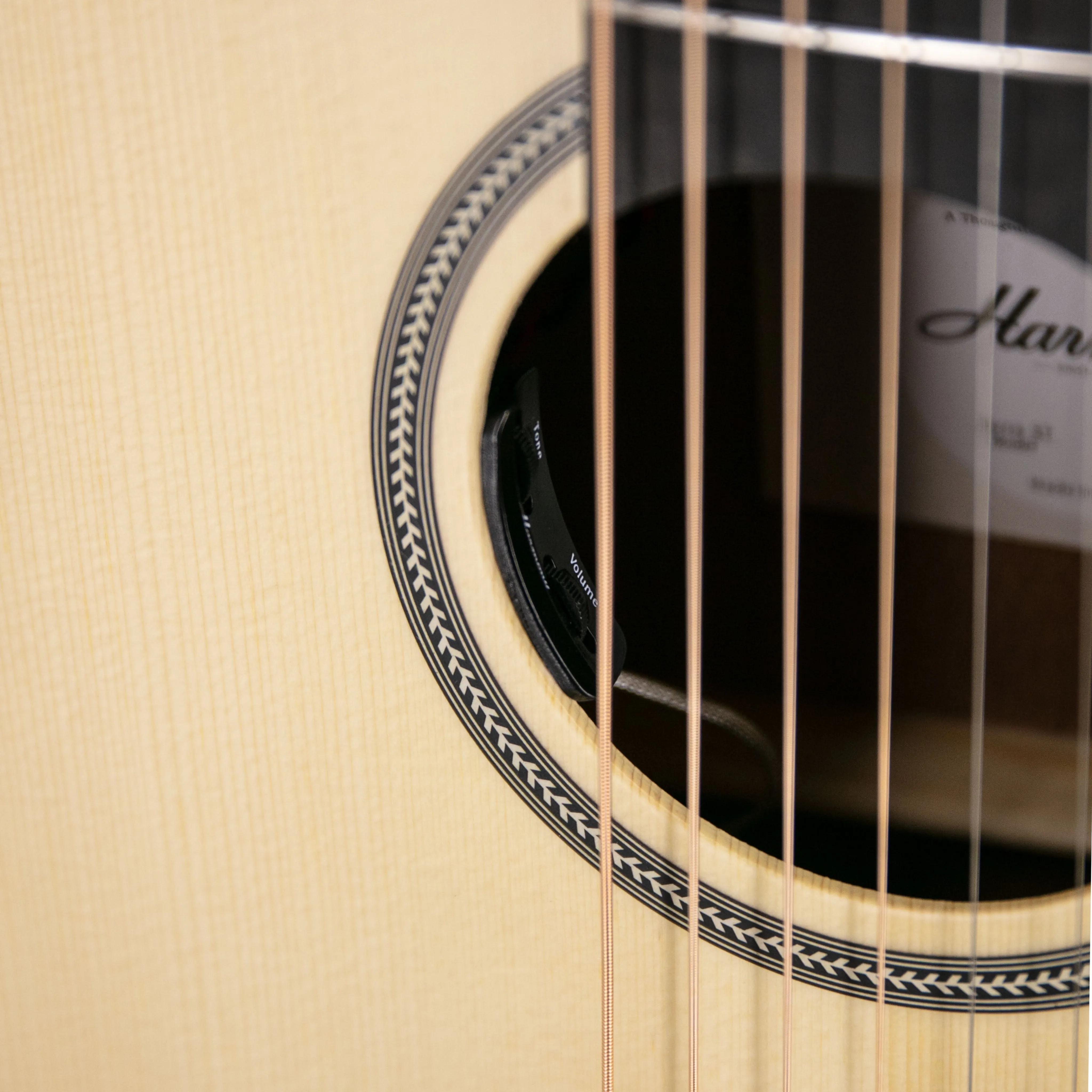 Harmony Foundation Series e-Terra ST Petite OM Acoustic Guitar w/Bag, Natural Satin