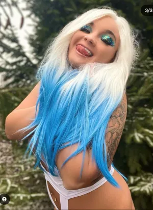 ICY WIFEY