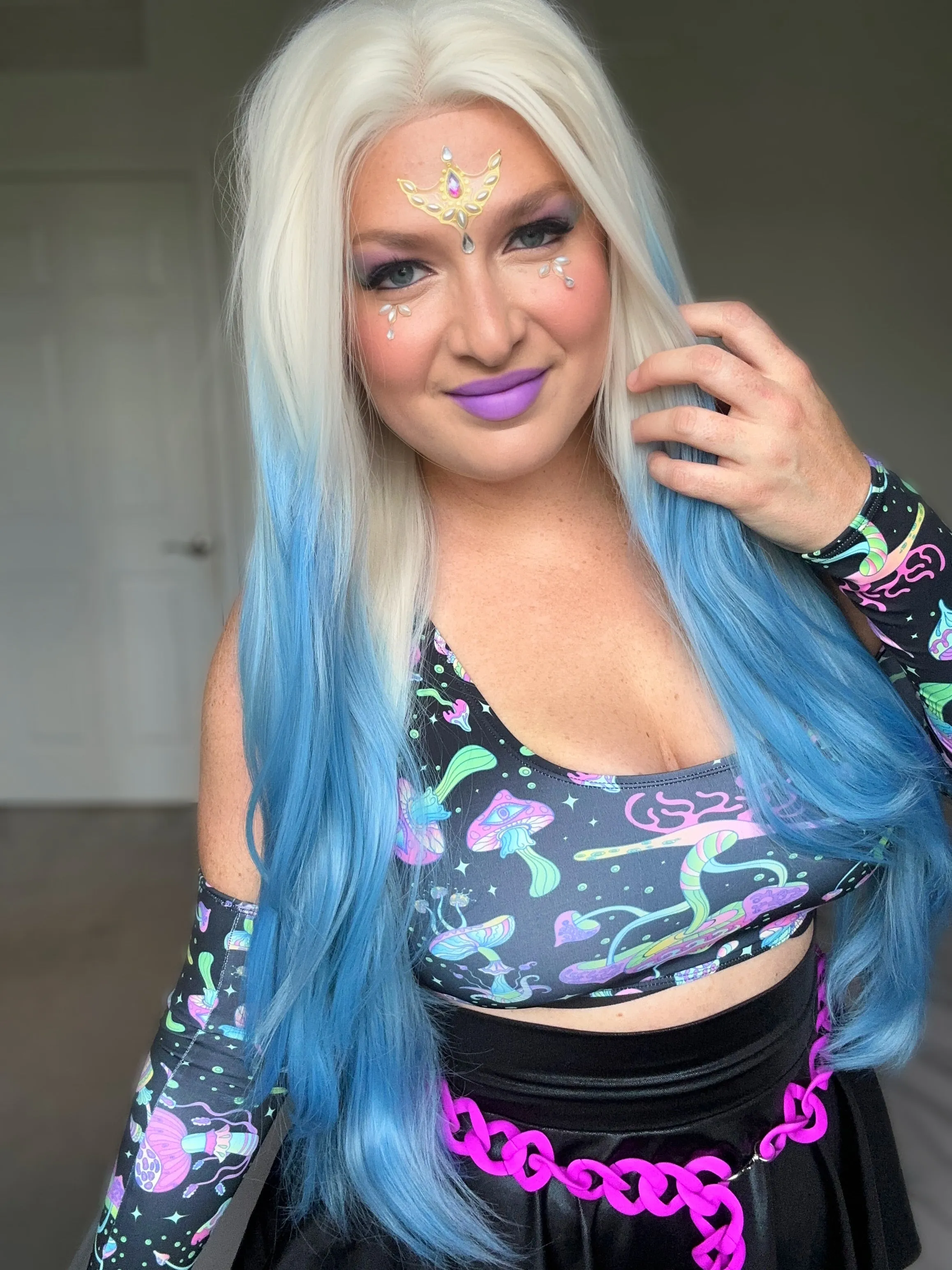 ICY WIFEY