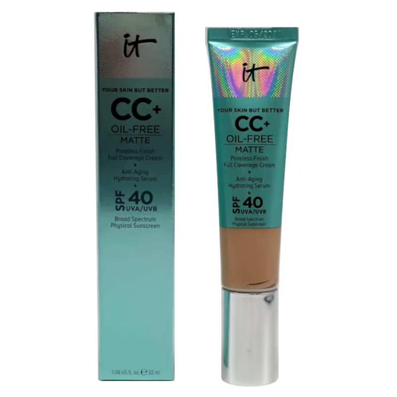IT Cosmetics CC  Oil Free Matte  Poreless Finish Cream With SPF 40 - Fair Light