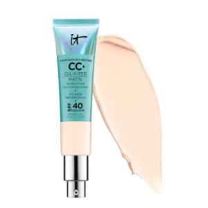IT Cosmetics CC  Oil Free Matte  Poreless Finish Cream With SPF 40 - Fair Light