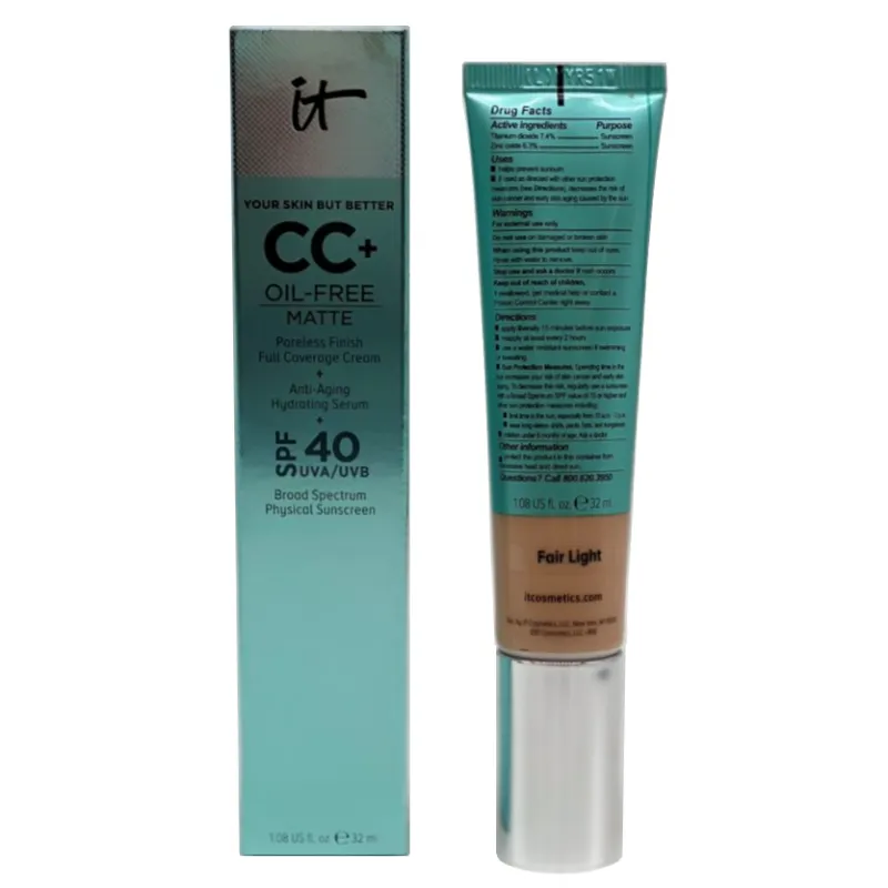 IT Cosmetics CC  Oil Free Matte  Poreless Finish Cream With SPF 40 - Fair Light