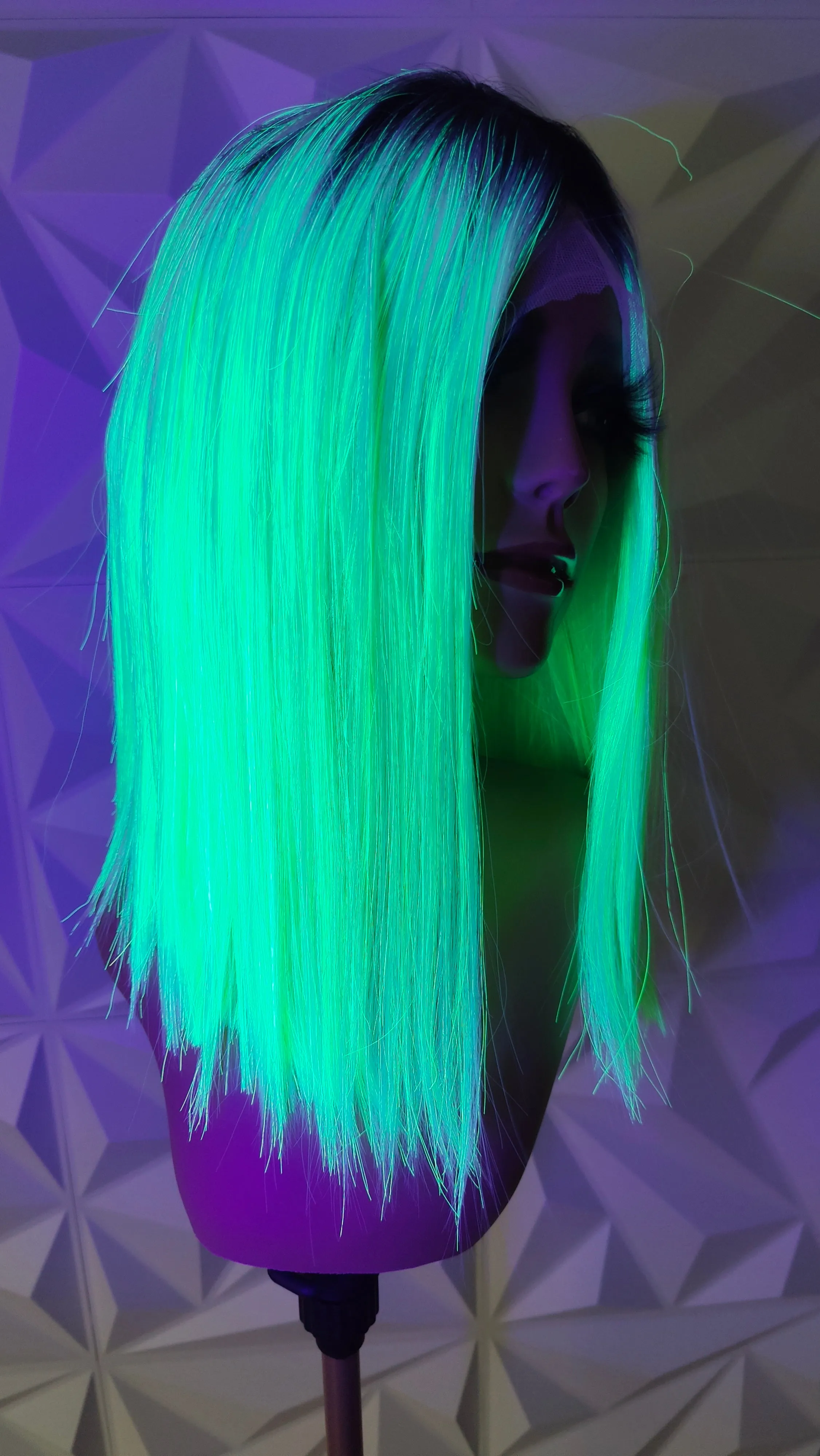 LIME CRIME-UV