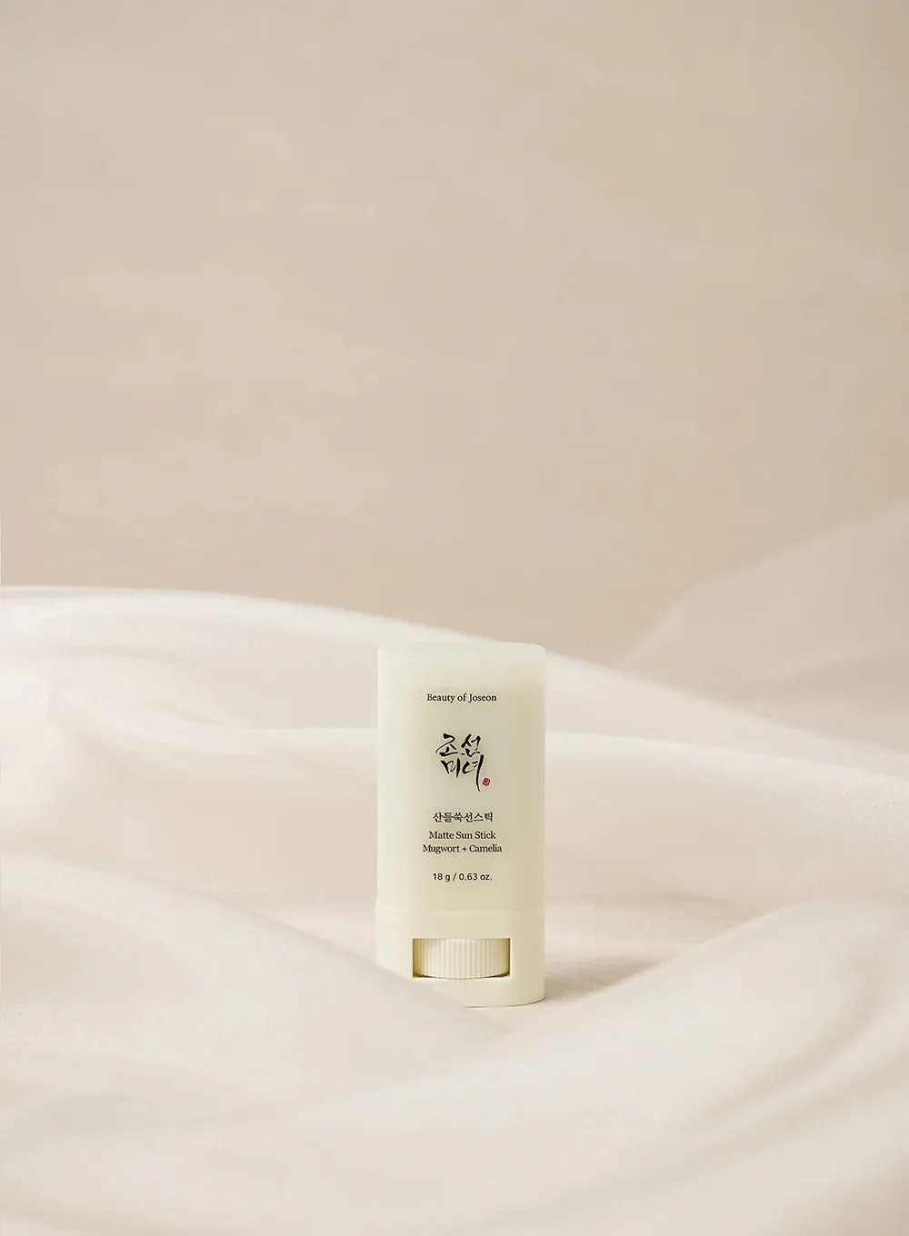 Matte Sun Stick: Mugwort Camelia 18g