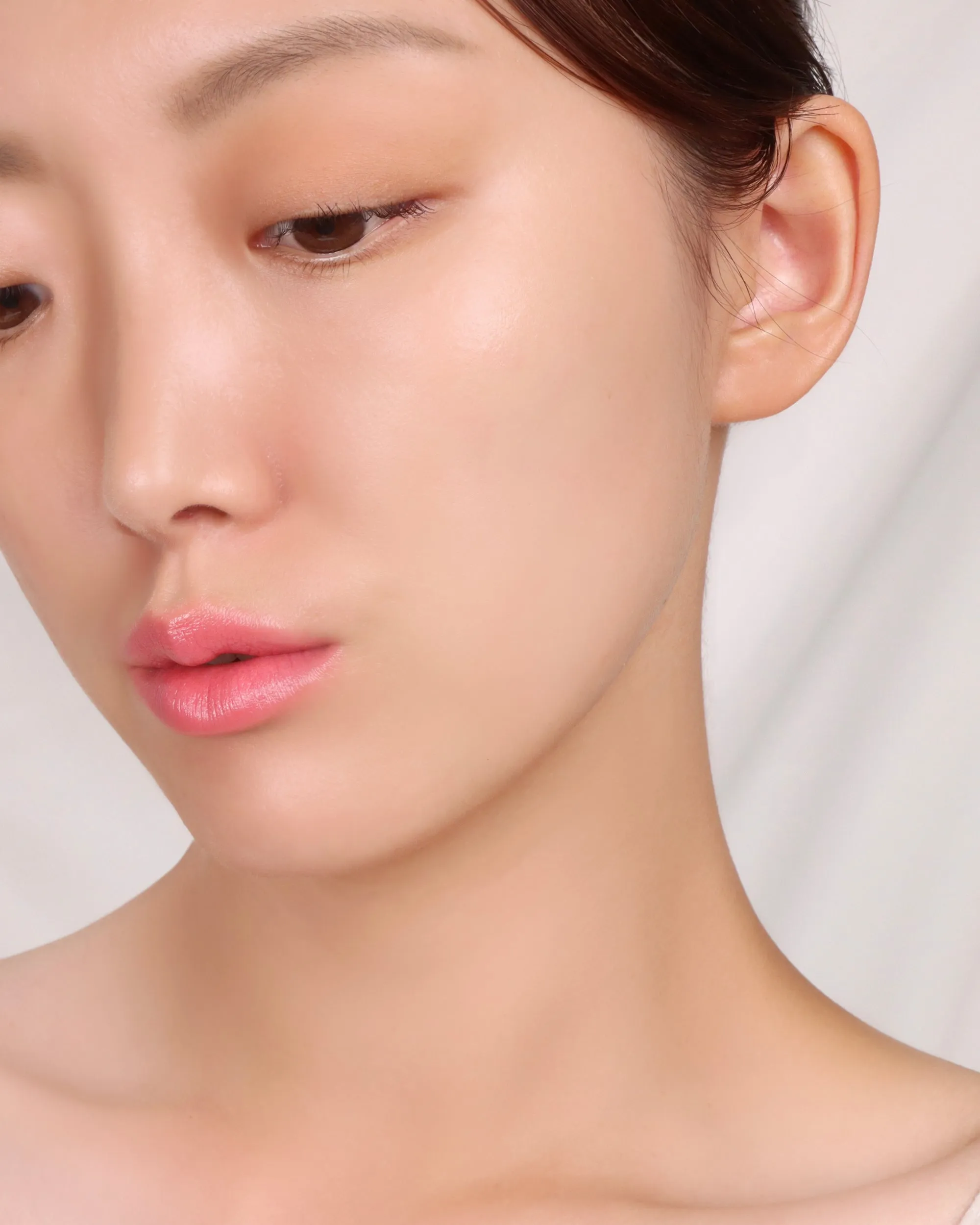 Moisturizing Foundation, Primer S, Clear - Superior Hydration for Dry Skin - Balanced Moisture Retention for Oily Skin -1.0 fl oz