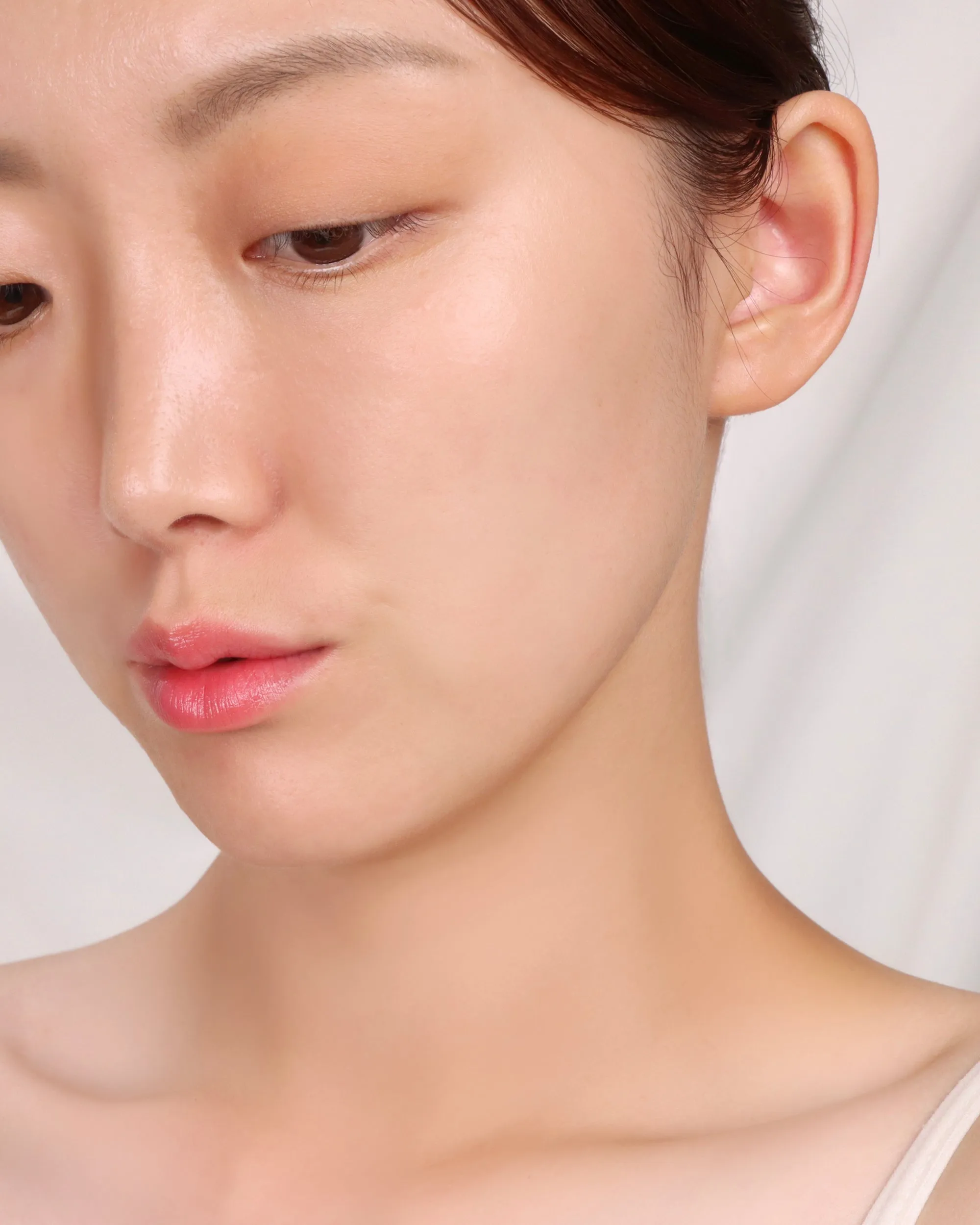 Moisturizing Foundation, Primer S, Clear - Superior Hydration for Dry Skin - Balanced Moisture Retention for Oily Skin -1.0 fl oz