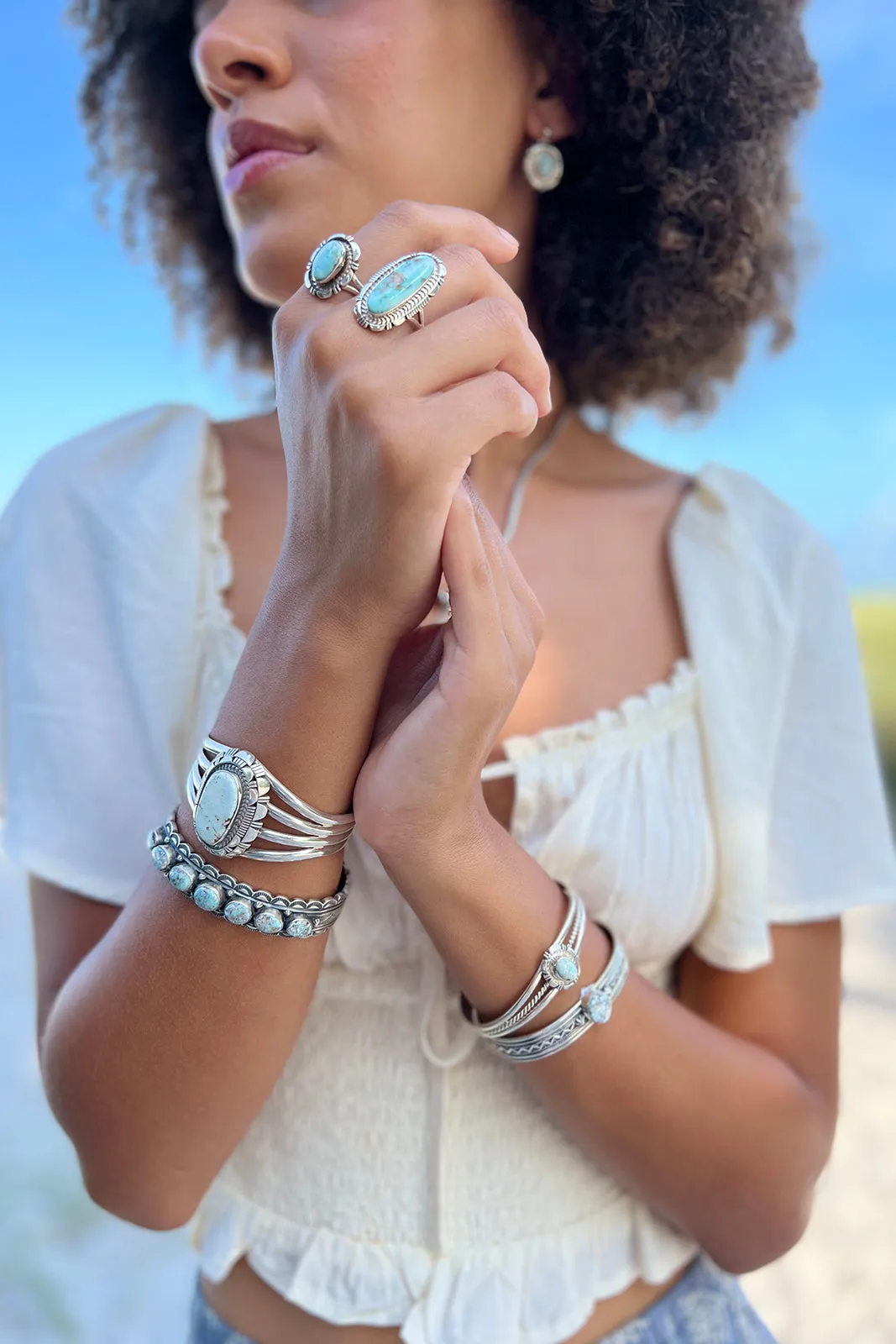 Navajo Dry Creek White Turquoise Ring (Size 8 ½)