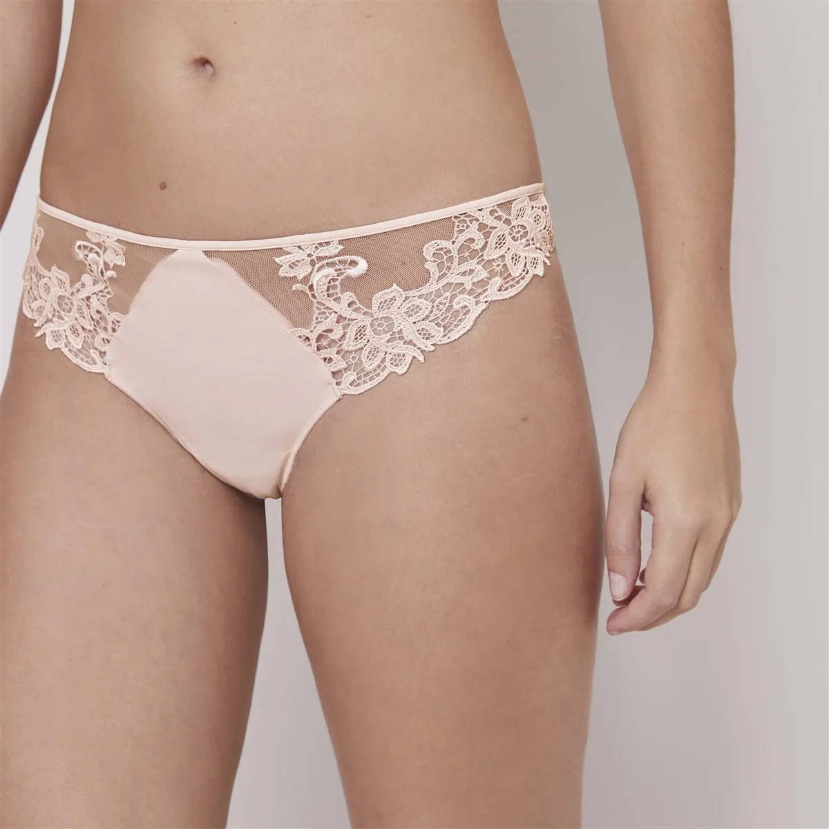 Simone Perele Saga Thong - Blush